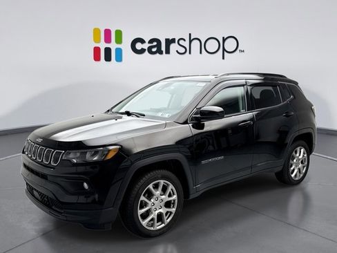 Used 2022 Jeep Compass Latitude image 1