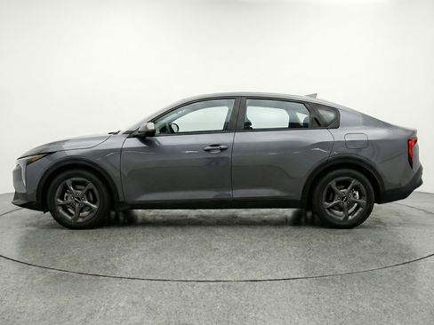 Used 2025 Kia K4 FWD image 5