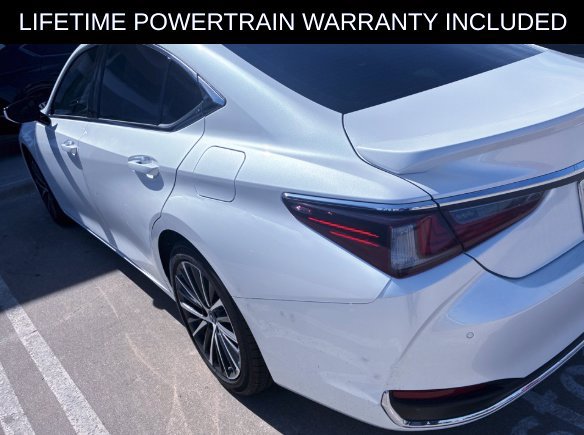 Used 2025 Lexus ES 300h w/ Premium Package FWD image 4