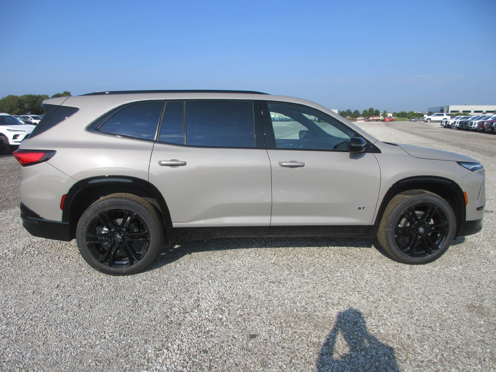 New 2026 Buick Enclave Sport Touring FWD image 3