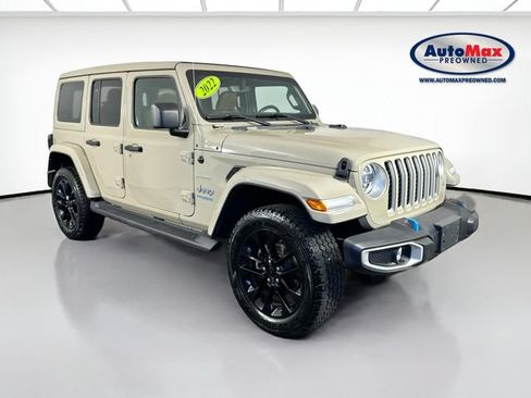 Used 2022 Jeep Wrangler Unlimited Sahara AWD/4WD image 1