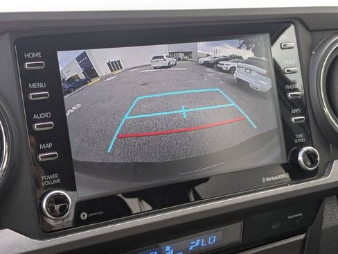 Used 2023 Toyota Tacoma TRD Off-Road image 27