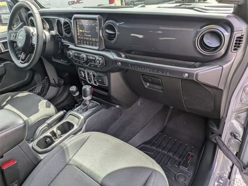 Used 2023 Jeep Wrangler Unlimited Sport AWD/4WD image 36
