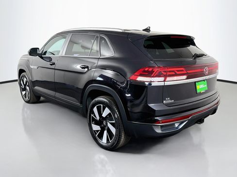 Used 2026 Volkswagen Atlas Cross Sport SE FWD image 7