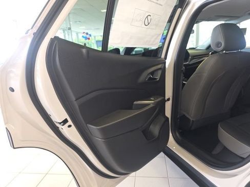 New 2026 Chevrolet Trax ACTIV w/ Driver Confidence Package FWD image 20