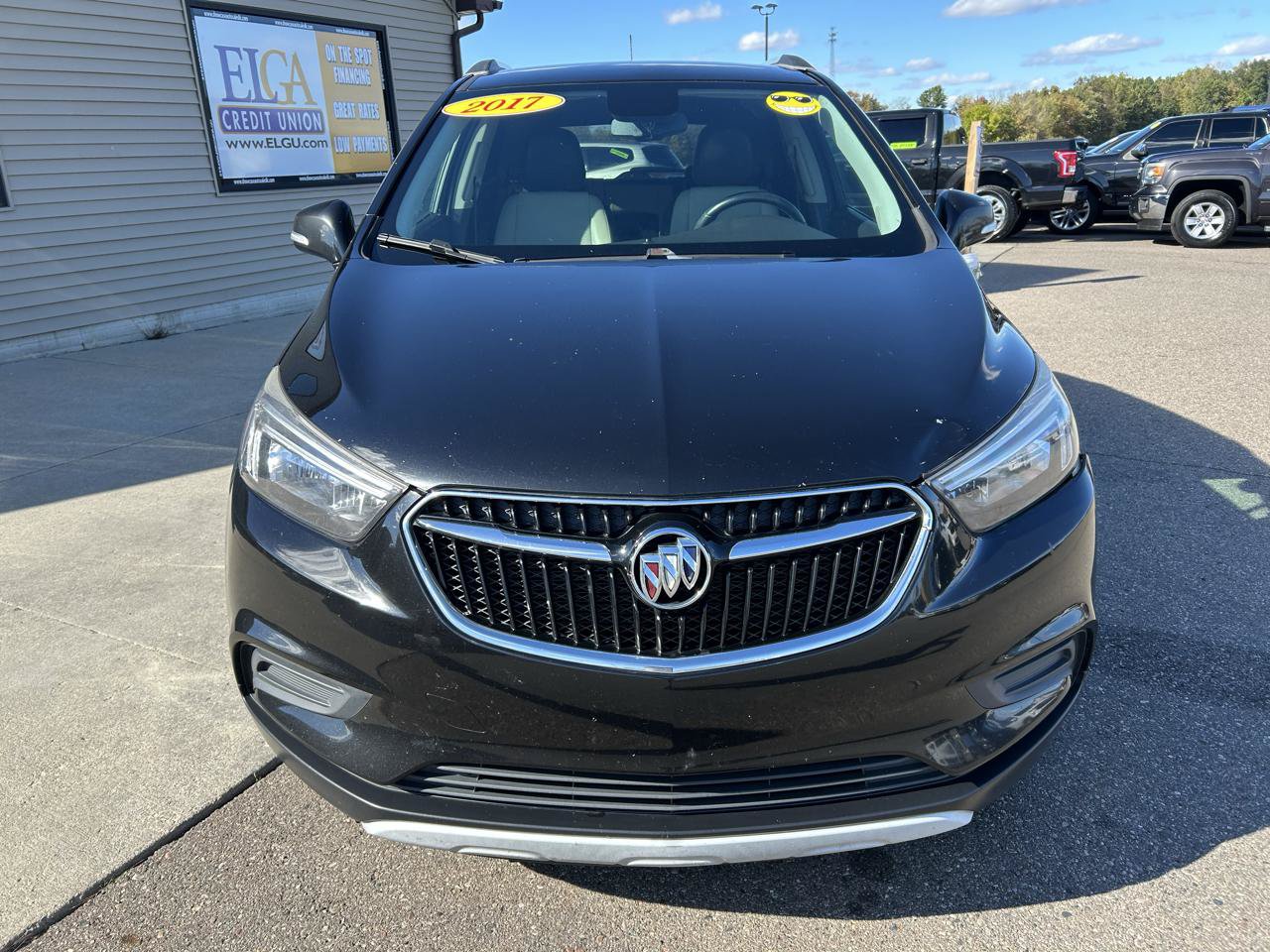 Used 2017 Buick Encore Preferred FWD image 2