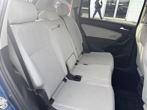 Used 2020 Volkswagen Tiguan S image 26