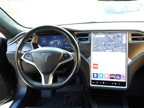 Used 2017 Tesla Model S 75D AWD/4WD image 50