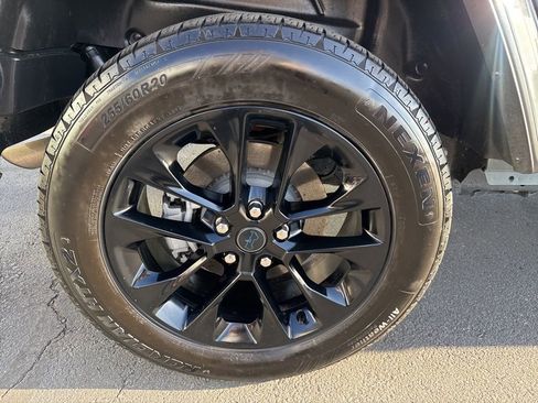 Certified 2025 Jeep Wrangler Unlimited Sahara w/ Safety Group image 11