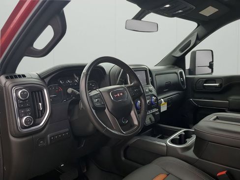 Used 2021 GMC Sierra 2500 AT4 image 28