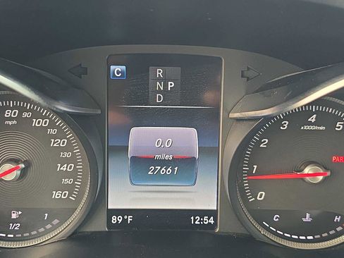 Used 2019 Mercedes-Benz GLC 300 image 23