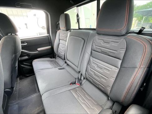 Used 2024 Nissan Frontier PRO-4X w/ Technology Package AWD/4WD image 21