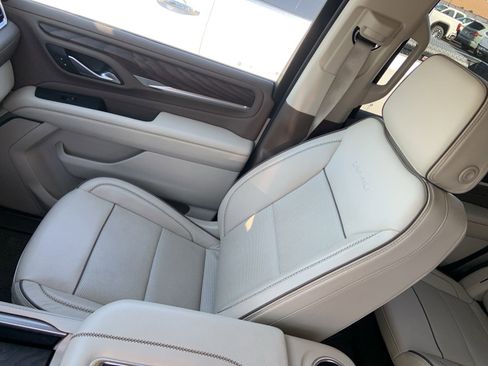 Certified 2024 GMC Yukon Denali image 20