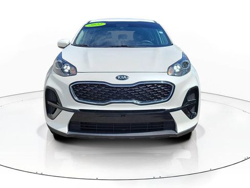 Certified 2022 Kia Sportage LX FWD image 4
