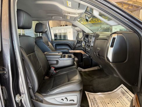 Used 2016 Chevrolet Silverado 1500 LTZ image 11