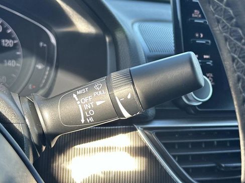 Used 2022 Honda Accord Sport image 18