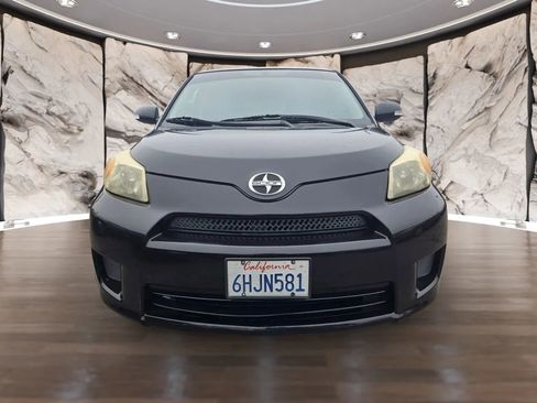Used 2009 Scion xD image 2