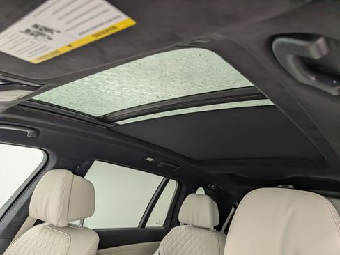 New 2026 BMW X7 xDrive40i w/ M Sport Package image 16