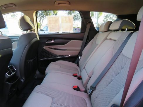 Used 2020 Hyundai Santa Fe SEL w/ Convenience Package image 18