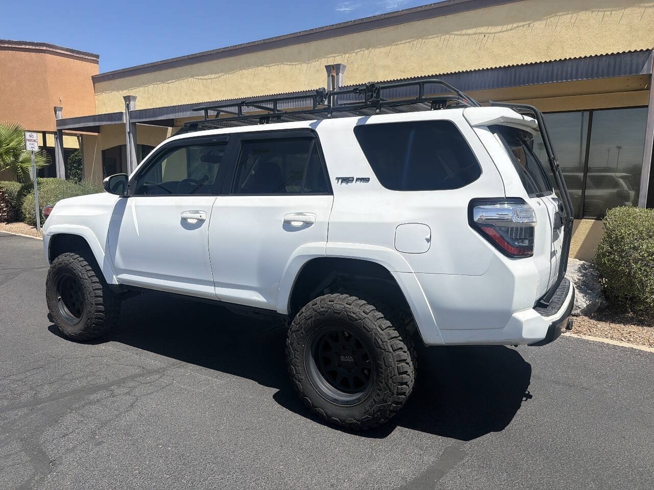 Used 2016 Toyota 4Runner TRD Pro AWD/4WD image 5