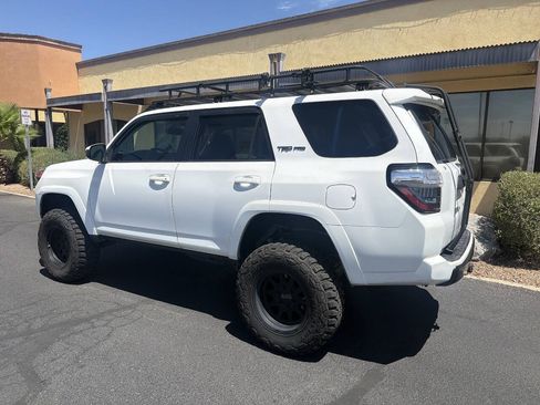 Used 2016 Toyota 4Runner TRD Pro AWD/4WD image 5
