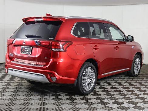 Used 2022 Mitsubishi Outlander GT image 10