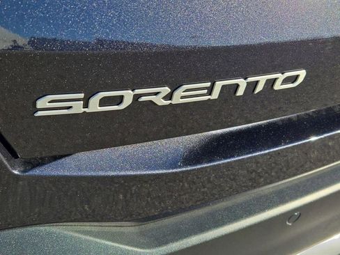 New 2026 Kia Sorento S w/ S Panoramic Sunroof Package FWD image 11
