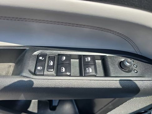 Used 2024 Jeep Compass Limited AWD/4WD image 23