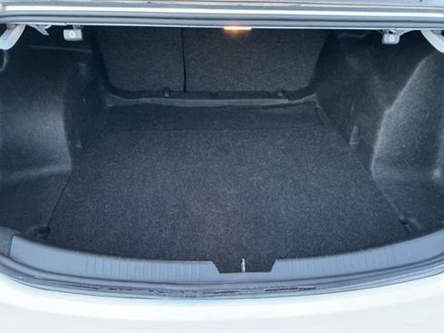 Used 2023 Chevrolet Malibu LT image 39