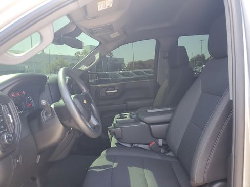 Used 2025 Chevrolet Silverado 1500 Custom AWD/4WD image 12