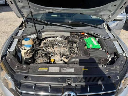Used 2014 Volkswagen Passat TDI SE FWD image 21
