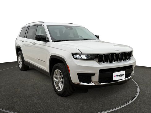 Used 2021 Jeep Grand Cherokee L Laredo w/ Luxury Tech Group I AWD/4WD image 8