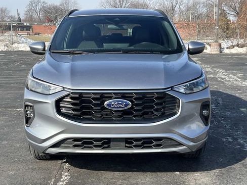 Certified 2023 Ford Escape ST-Line Select w/ Tech Pack #1 image 8