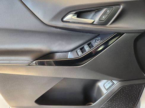 Certified 2025 Chevrolet Equinox LT w/ Convenience Package II image 23