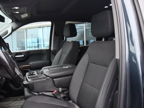 Used 2021 Chevrolet Silverado 1500 LT image 13