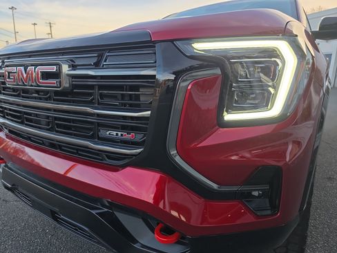 New 2026 GMC Terrain AT4 w/ Convenience Package III image 10