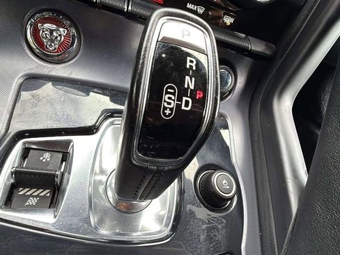 Used 2019 Jaguar F-TYPE Coupe image 28