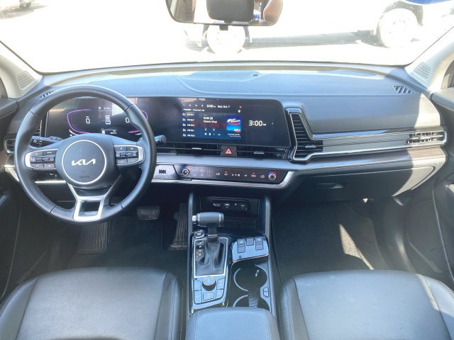 Used 2025 Kia Sportage EX AWD/4WD image 19