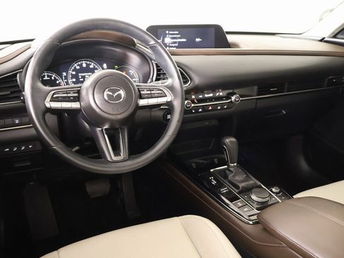 Used 2021 MAZDA CX-30 FWD 2.5 S w/ Premium Package image 2