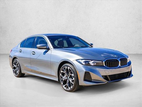 New 2026 BMW 330i xDrive Sedan w/ Convenience Package AWD/4WD image 3