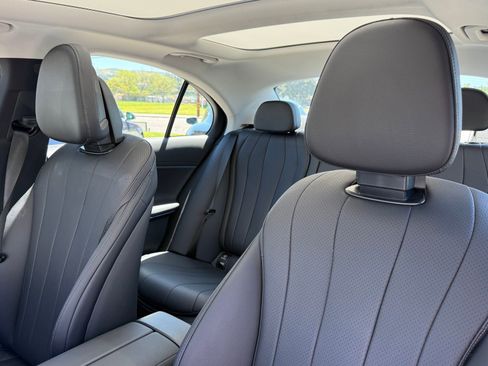 Used 2025 Mercedes-Benz E 350 Sedan image 28