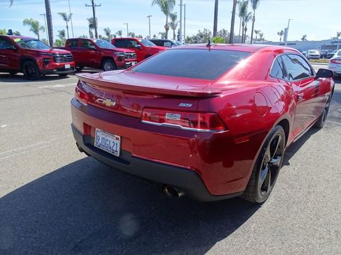 Used 2015 Chevrolet Camaro SS RWD image 4