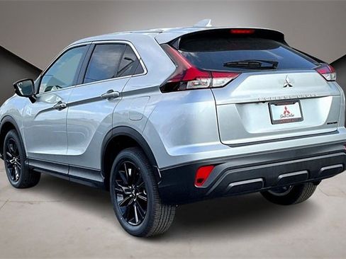 New 2026 Mitsubishi Eclipse Cross LE image 4