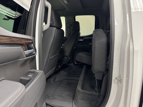 New 2026 GMC Sierra 1500 SLE w/ LPO, GMC Protection Package image 16