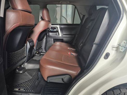 Certified 2017 Toyota 4Runner Limited AWD/4WD image 32