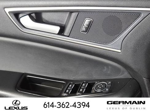 Used 2020 Ford Edge SEL w/ Convenience Package FWD image 26