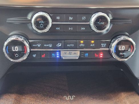 Used 2021 Ford F150 King Ranch w/ Equipment Group 601A High image 19