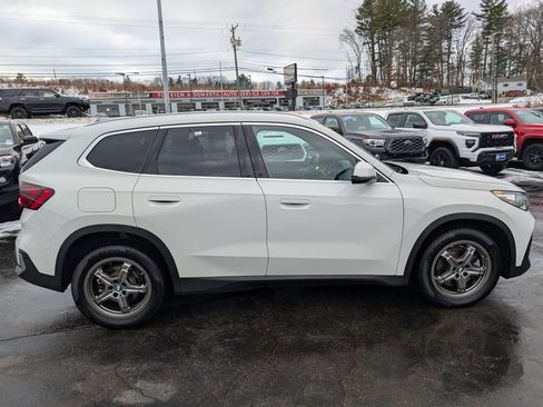 Used 2023 BMW X1 xDrive28i image 9