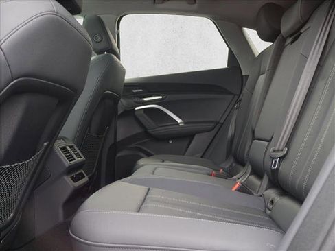 Certified 2025 Audi Q5 Premium Plus w/ Premium Plus AWD/4WD image 24