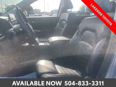 Used 2023 Nissan Pathfinder Platinum w/ Cargo Package AWD/4WD image 29